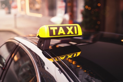 タクシードライバーの接客英語と乗客の50個以上の英語フレーズ一覧